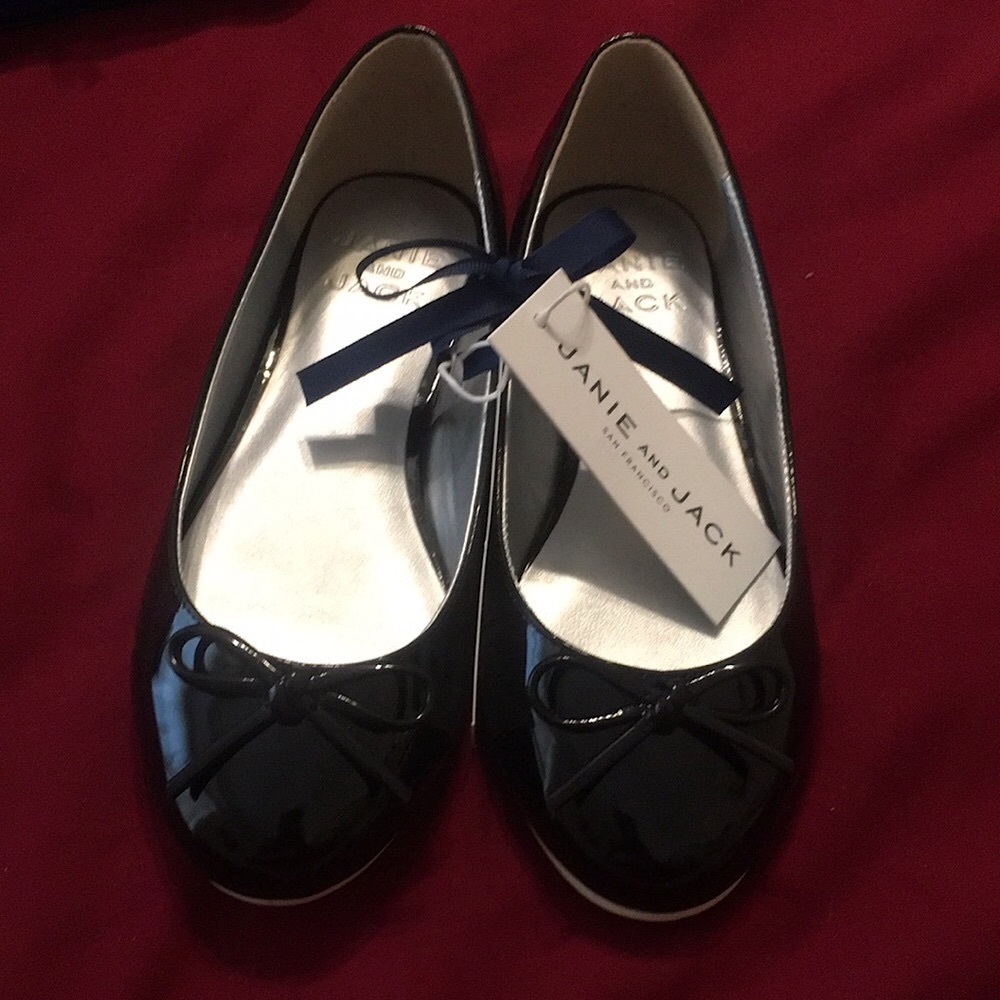 New Jannie and Jack shoes size 2K